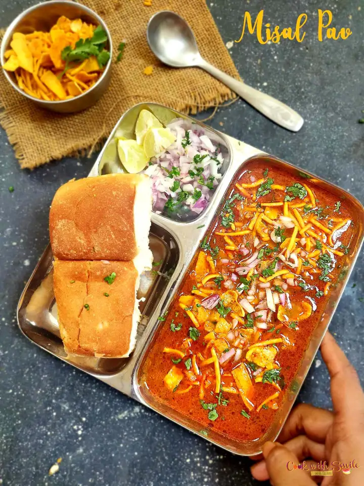 Misal Pav