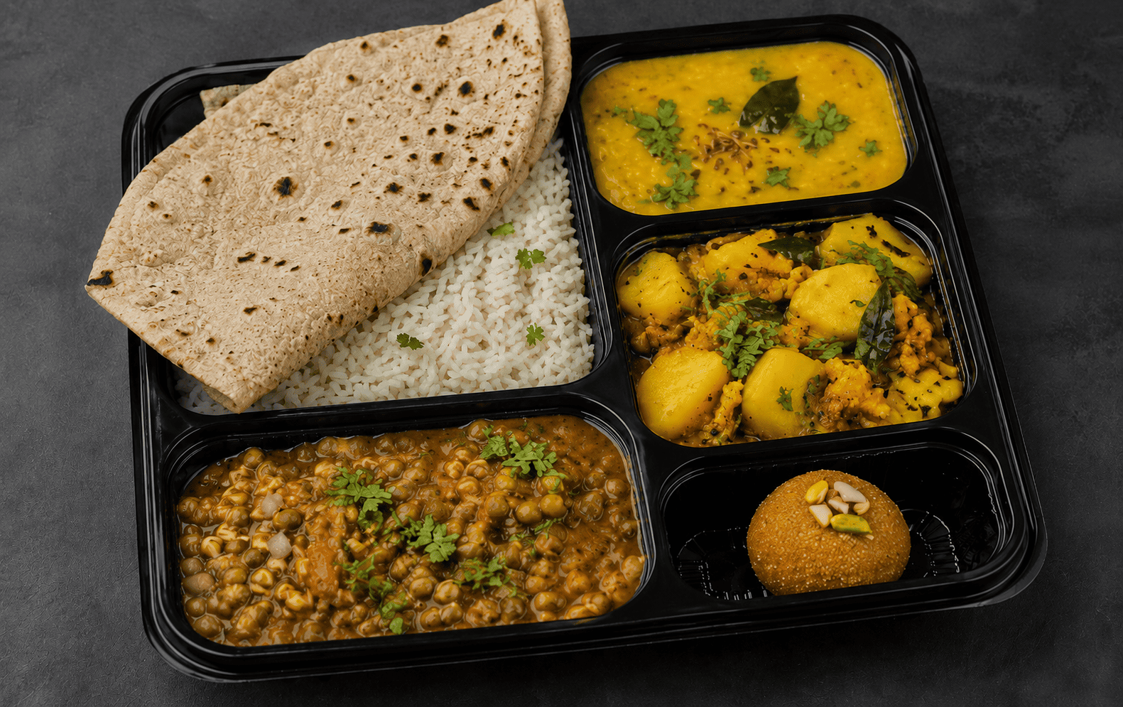Maharashtrian Thali (Vegetarian)